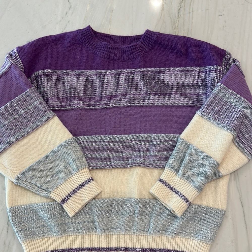 Women’s sweater
